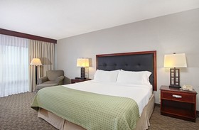 Holiday Inn University Plaza-Bowling Green