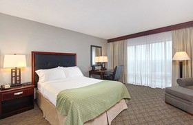 Holiday Inn University Plaza-Bowling Green