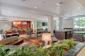 Holiday Inn University Plaza-Bowling Green