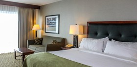 Holiday Inn University Plaza-Bowling Green