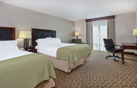 Holiday Inn University Plaza-Bowling Green