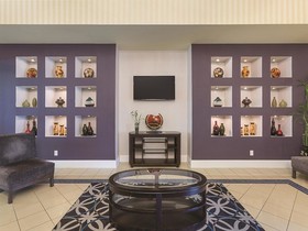 La Quinta Inn & Suites by Wyndham Bowling Green
