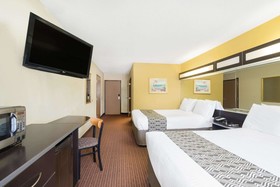 Microtel Inn & Suites by Wyndham Bowling Green