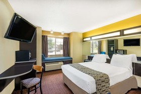 Microtel Inn & Suites by Wyndham Bowling Green