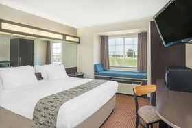 Microtel Inn & Suites by Wyndham Bowling Green