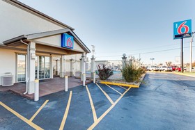 Americas Best Value Inn Bowling Green