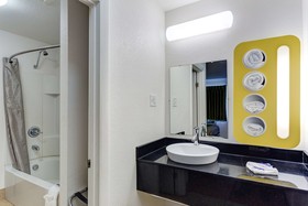 Americas Best Value Inn Bowling Green