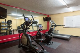 Ramada by Wyndham Bowling Green