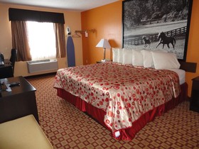 Super 8 by Wyndham Bowling Green South