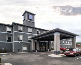 Sleep Inn & Suites