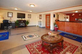 Super 8 by Wyndham Cave City