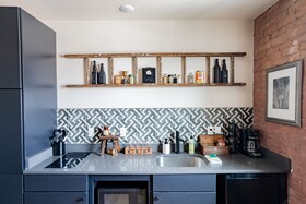 The Pickle Factory Hotel By Neat Suites