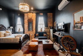 The Pickle Factory Hotel By Neat Suites