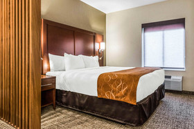 Comfort Suites