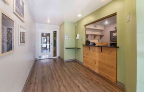 Extended Stay America Select Suites  Cincinnati Florence Airport