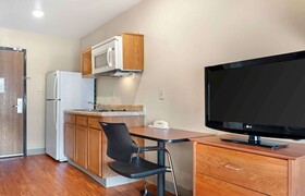Extended Stay America Select Suites  Cincinnati Florence Airport