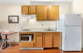 Extended Stay America Select Suites  Cincinnati Florence Airport