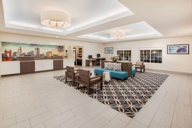 La Quinta Inn & Suites by Wyndham Cincinnati Airpt Florence