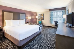 La Quinta Inn & Suites by Wyndham Cincinnati Airpt Florence