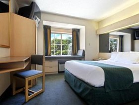 Microtel Inn & Suites by Wyndham Florence/Cincinnati Airport