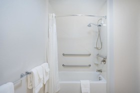 Holiday Inn Express & Suites Frankfort