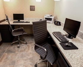 Comfort Suites