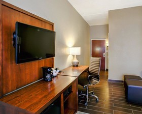 Comfort Suites