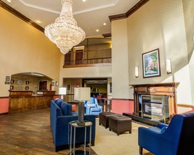 Comfort Suites