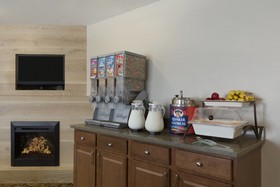 Country Inn & Suites by Radisson, Georgetown, KY