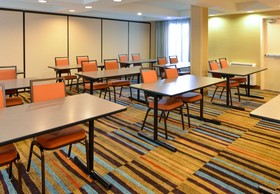 Fairfield Inn & Suites Lexington Georgetown/College Inn