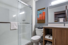 MainStay Suites