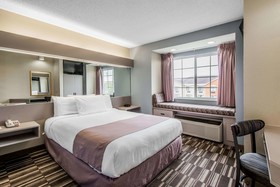 Microtel Inn & Suites by Wyndham Georgetown