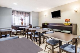 Microtel Inn & Suites by Wyndham Georgetown