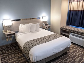 Microtel Inn & Suites by Wyndham Georgetown