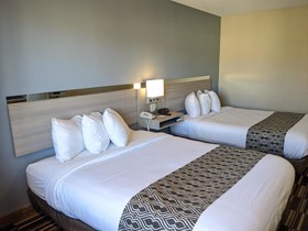 Microtel Inn & Suites by Wyndham Georgetown