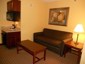 Holiday Inn Express & Suites Hazard