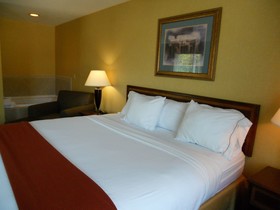 Holiday Inn Express & Suites Hazard