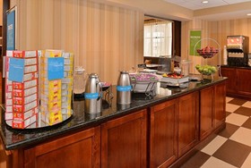 Hampton Inn & Suites Hopkinsville
