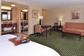 Hampton Inn & Suites Hopkinsville
