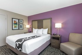La Quinta Inn & Suites by Wyndham Hopkinsville