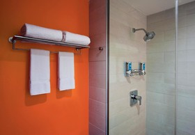 Aloft Louisville East