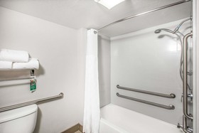Wingate by Wyndham Louisville Fair and Expo