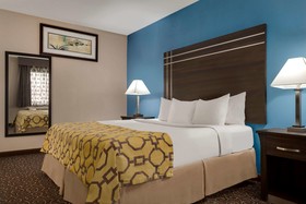Baymont by Wyndham Louisville Airport South