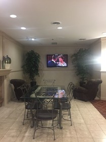 Breckinridge Inn