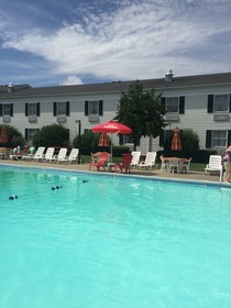 Breckinridge Inn