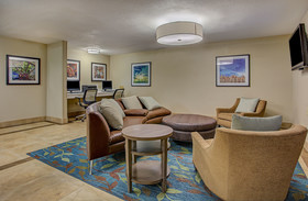 Candlewood Suites Louisville Airport