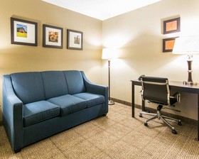 Fairfield Inn & Suites Louisville Airport