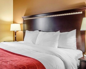 Comfort Suites East