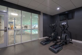Best Western Premier Airport/Expo Center Hotel