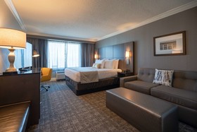 Best Western Premier Airport/Expo Center Hotel